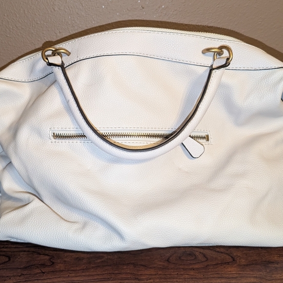 GUESS White Handbag - Picture 2 of 3